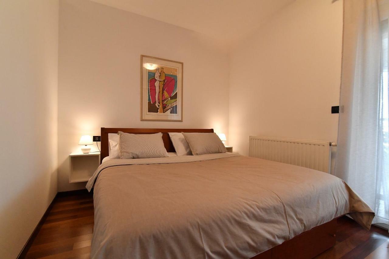 City Penthouse Vita Пула Екстериор снимка
